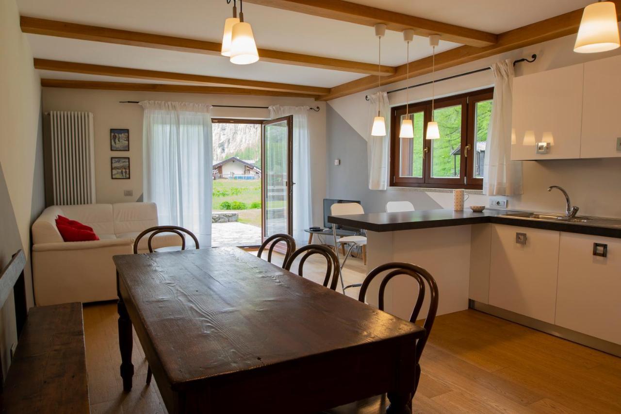 Gressoney-la-Trinité Residence Le Marmotte מראה חיצוני תמונה