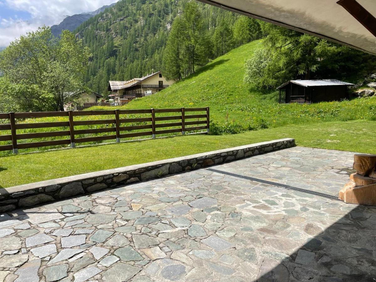 Gressoney-la-Trinité Residence Le Marmotte מראה חיצוני תמונה