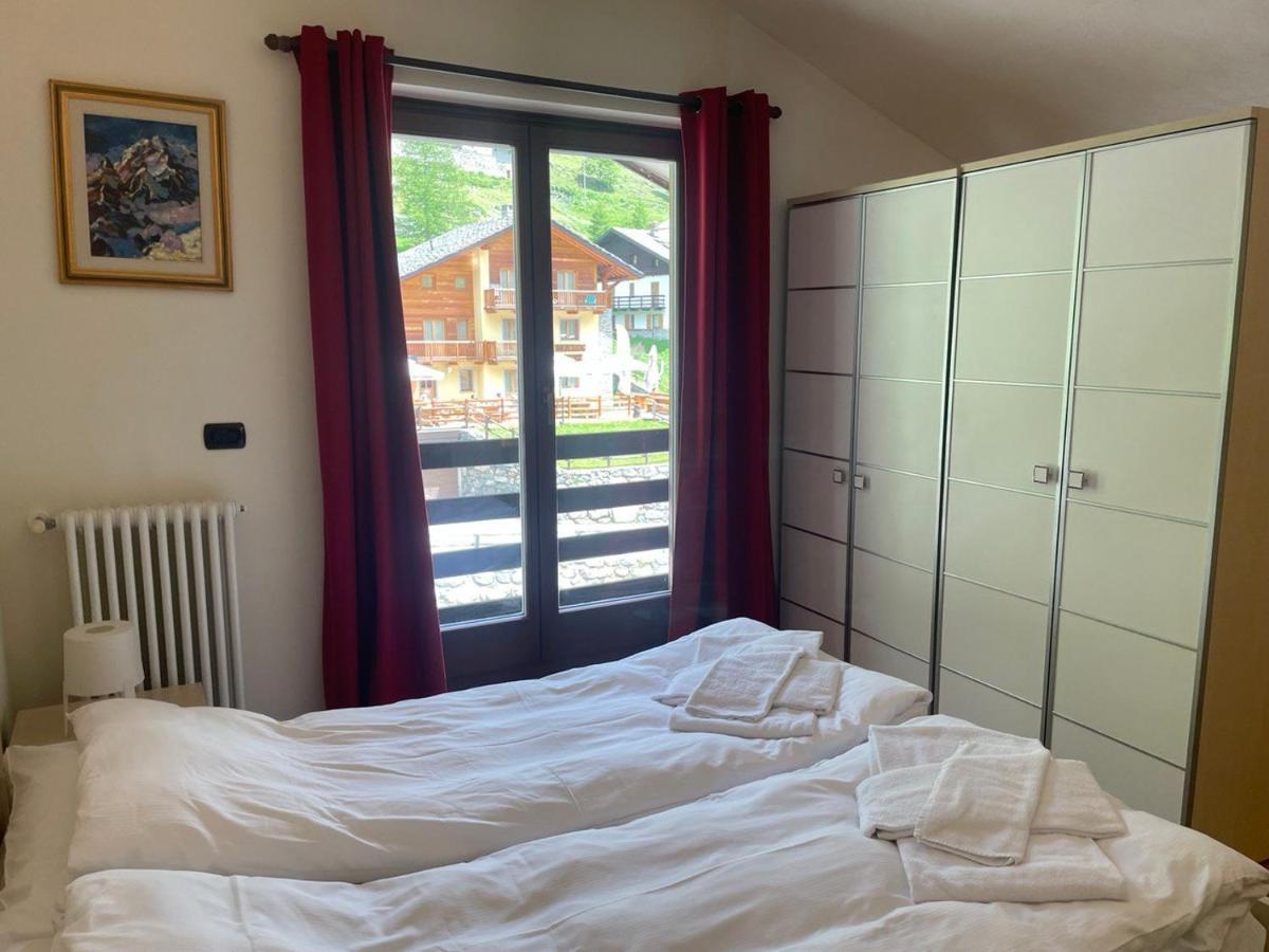 Gressoney-la-Trinité Residence Le Marmotte מראה חיצוני תמונה